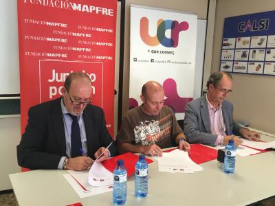 La UCR signa un acord per la inserció sociolaboral de persones amb discapacitat intel·lectual -Imatge 1-