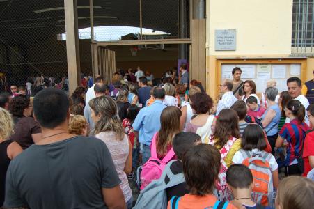 Gairebé 6.000 alumnes tornen a l'escola -Imatge 1-