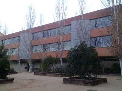 Les AMPA dels instituts obren als seus alumnes els tallers per a pares i mares -Imatge 1-