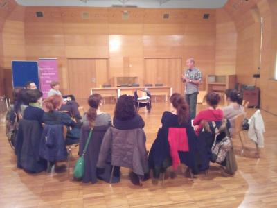 Un taller al Centre Cultural ajuda a gestionar els conflictes en família -Imatge 1-