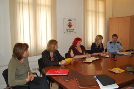 L'Ajuntament de Ripollet potenciarà que els estudiants es traslladin a peu a l'escola -Imatge 1-