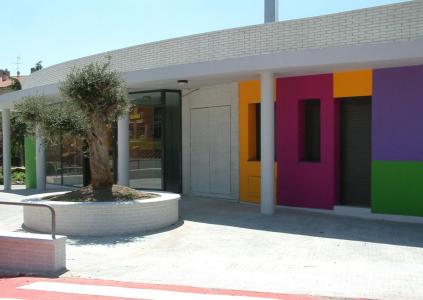 Es presenta la convocatòria de preinscripcions de la llar d'infants municipal del curs 2007-2008 -Imatge 1-