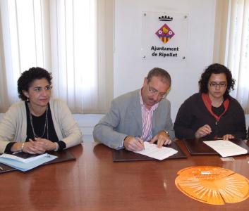 Signats els nous convenis del Pla educatiu d'entorn -Imatge 1-