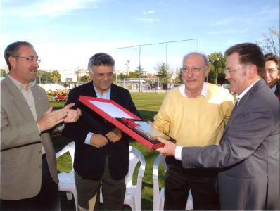 El Club de Futbol del Ripollet presenta l'alineació per aquesta temporada -Imatge 1-