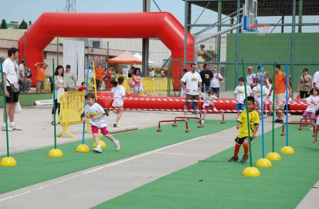 Prop d'un miler d'infants participen a la Festa de l'Esport -Imatge 1-