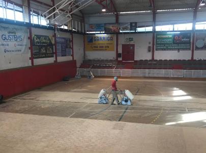 Iniciades les obres de millora del Pavelló Joan Creus  -Imatge 1-