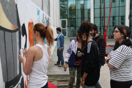 Joves i famílies celebren plegats el 10è aniversari del Kftí -Imatge 1-