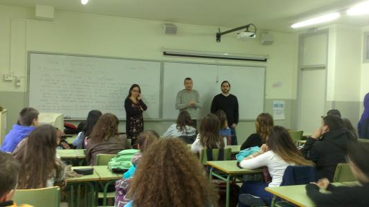 Bona acollida del programa Sèniors als instituts de Ripollet -Imatge 1-