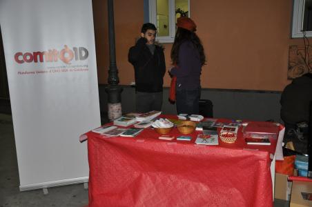 Taula de sensibilització per prevenir la sida -Imatge 1-