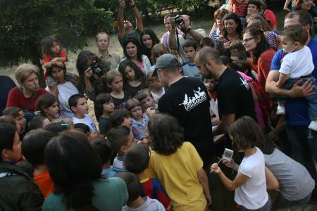 150 persones celebren el Dia Internacional del Medi Ambient -Imatge 1-