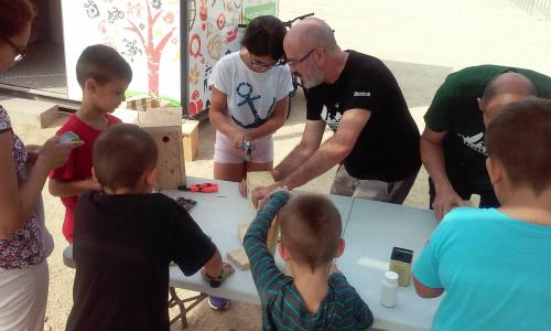 La Jugatecambiental es planteja les diferències entre els recursos i els residus  -Imatge 1-