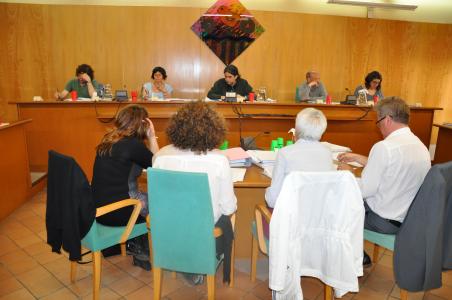 El Ple d'abril renova el conveni per gestionar les ajudes i la borsa de lloguer d'habitatge -Imatge 1-