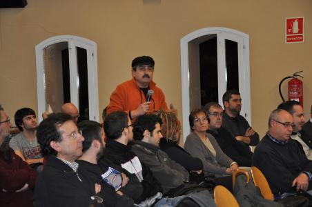 Ple ordinari del 28 de febrer de 2013<br>La sessió dóna suport al Dret a Decidir  -Imatge 1-