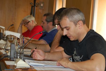 ICV-EUiA demanan la supressió de les mesures del govern de l'Estat per reduir el dèficit -Imatge 1-