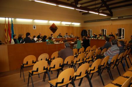 El Ple aprova els pressupostos per a 2012 amb una reducció del 2,7% -Imatge 1-