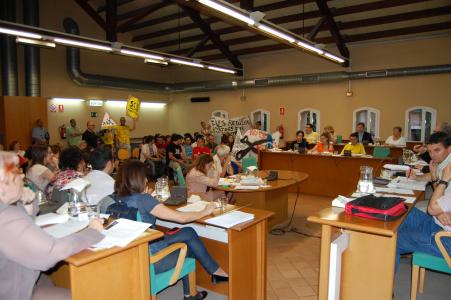 Acords del Ple Municipal, 31 de maig de 2012El Ple de Ripollet amb l'educació pública -Imatge 1-