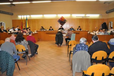 El Ple aprova el pressupost per al 2017 amb el suport d'ERC-JpR i l'abstenció de C's -Imatge 1-