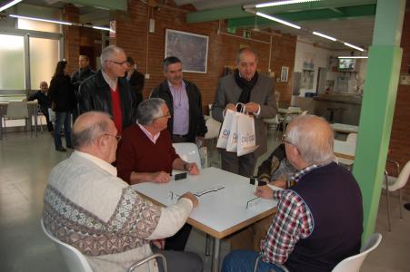 El conseller Puig fa campanya a Ripollet -Imatge 1-