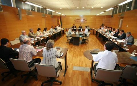 Alcaldes i alcaldesses del Vallès Occidental demanen millors infraestructures per la comarca -Imatge 1-
