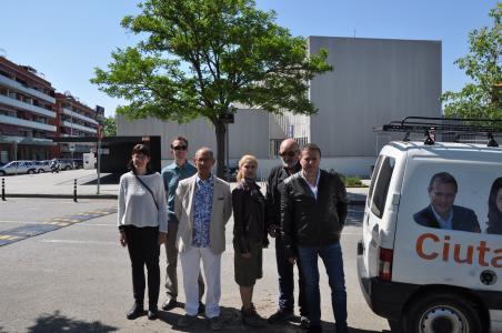 Ciutadans reclama el servei de pediatria al CAP Pinetons i l'Hospital Ernest Lluch -Imatge 1-