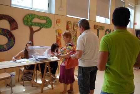 Eleccions Generals 2016. Participació a Ripollet a les 18.15 h: 44'68% (-14,28) -Imatge 1-