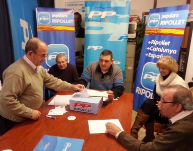 El PP local escull novament Víctor Diéguez com a president -Imatge 1-
