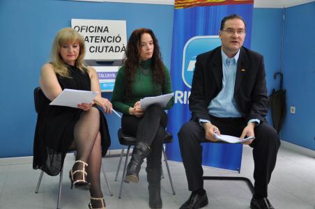 El PP Ripollet questiona la mobilitat al municipi des de la seva oficina d'atenció al ciutadà -Imatge 1-