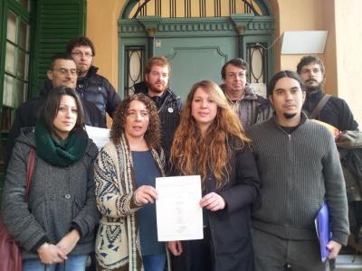 Un centenar de càrrecs electes signen una declaració contra l'augment de la tarifa de transport -Imatge 1-