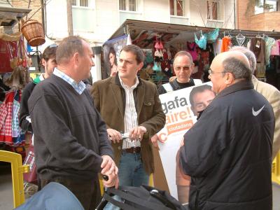 El diputat de Ciutadans, Albert Rivera, visita Ripollet -Imatge 1-