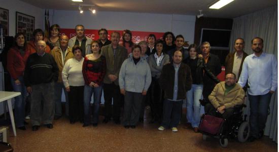 MUNICIPALS 2007: El PSC presenta la llista electoral destacant la seva renovació i joventut -Imatge 1-