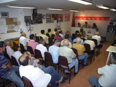 Assemblea del PSC amb la particiació de la diputada Lídia Santos -Imatge 1-