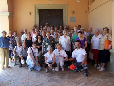 Creu Roja organitza una visita a la Masia de Can Coll per a gent gran -Imatge 1-