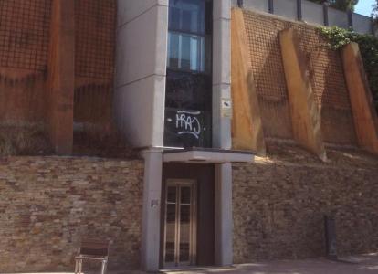 L'ascensor del parc Maria Lluïsa Galobart torna a estar operatiu -Imatge 1-