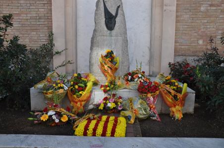 L'ofrena floral de la Diada 2020, marcada per les mesures contra la COVID-19 -Imatge 1-