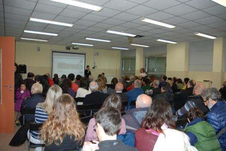 Assemblea de Can Mas: la unidireccionalitat del carrer de Sant Jaume pren força -Imatge 1-