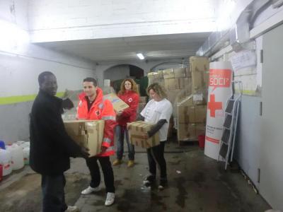Creu Roja aporta material higiènic i sanitari per a la població de Diaguily, a Mauritania -Imatge 1-