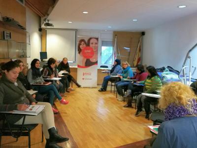 Creu Roja porta a terme un projecte d'ocupabilitat per a dones amb dificultat  -Imatge 1-