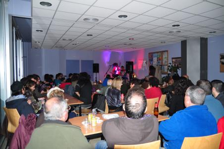 Cuni Massa omple el Centre Cívic de Can Mas -Imatge 1-