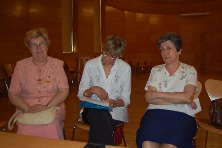 Mans Unides Ripollet recull fons per formar professors a l'Índia  -Imatge 1-