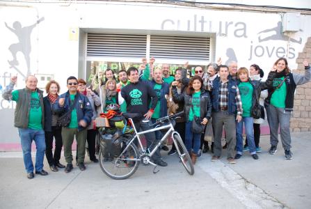 Néstor Yuguero inicia la seva aventura per Espanya amb 'Les 5 de la PAH' -Imatge 1-