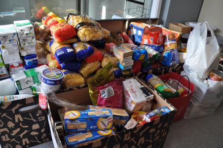  Cáritas recull 2.000 kg d'aliments durant les festes nadalenques -Imatge 1-