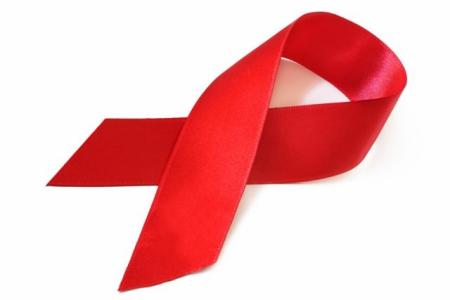 Creu Roja informa i sensibilitza pel Dia Mundial de la Sida -Imatge 1-