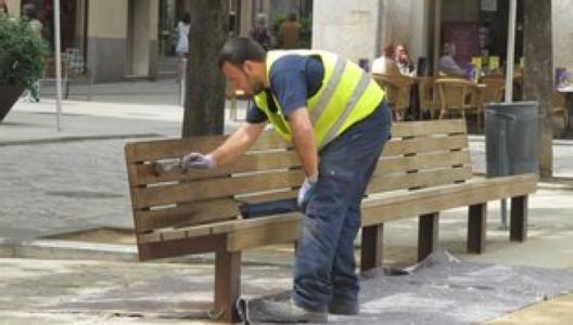 Es destinen prop de 3.000 hores en serveis a la comunitat durant l'any 2012  -Imatge 1-