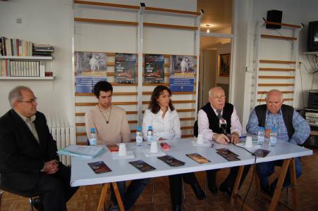 La coral solidària Veus sense Fronteres organitza un concert de Nadal -Imatge 1-