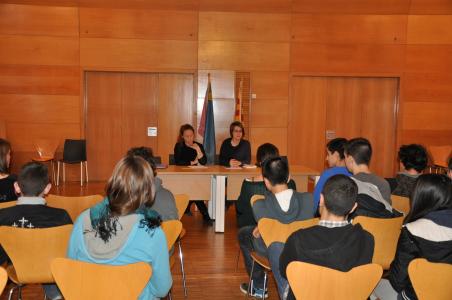 Els actes del Dia de la Dona posen sobre la taula el debat de l'avortament -Imatge 1-