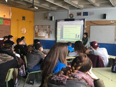Xerrada a l'Institut Can Mas sobre voluntariat i justícia social -Imatge 1-