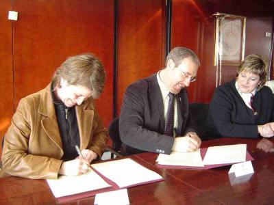 Signat el conveni per a la construcció d´una residència per a la gent gran de 120 places -Imatge 1-