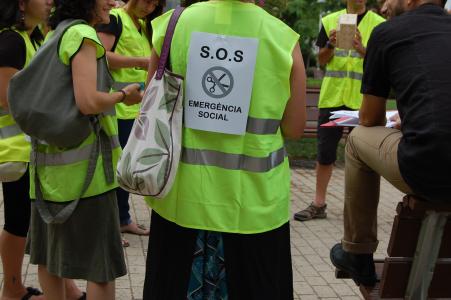 Mobilització del personal de Serveis Socials contra les retallades  -Imatge 1-