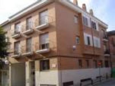 Incendi amb un ferit a un pis de Ripollet -Imatge 1-