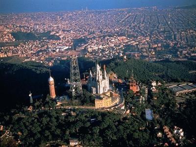 El Centre Excursionista organitza la caminada fins al Tibidabo -Imatge 1-